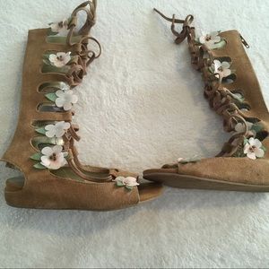 Joyfolie Seraphina gladiator sandals size 10